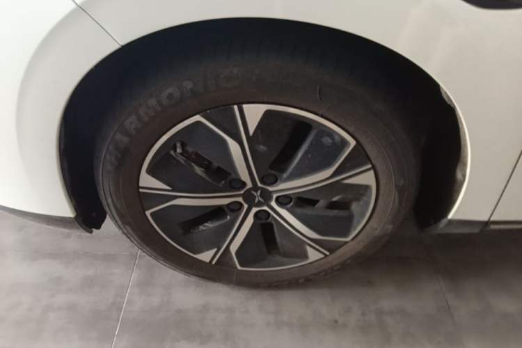 Used XPeng P5 2022 550E Left Front Wheel Hub