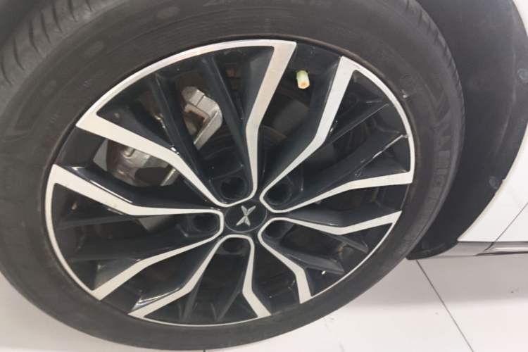 Used XPeng P5 2022 460E+ Left Front Wheel Hub