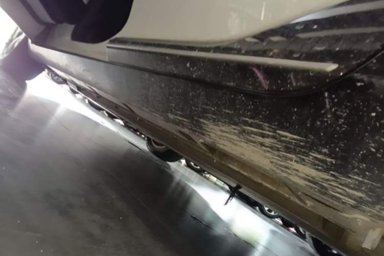 Used XPeng P5 2022 550E Left Side Sill