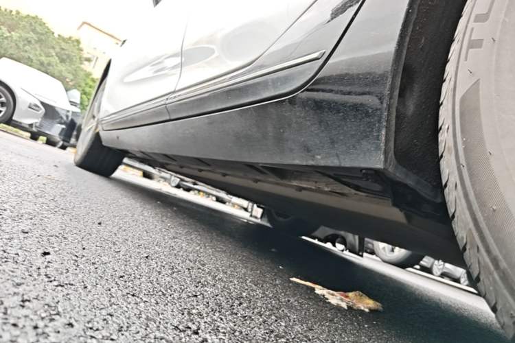 Used XPeng P5 2022 550P Left Side Sill
