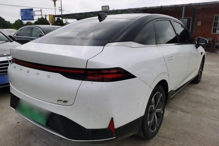 Used XPeng P5 2022 550E Rear Right 45 Deg