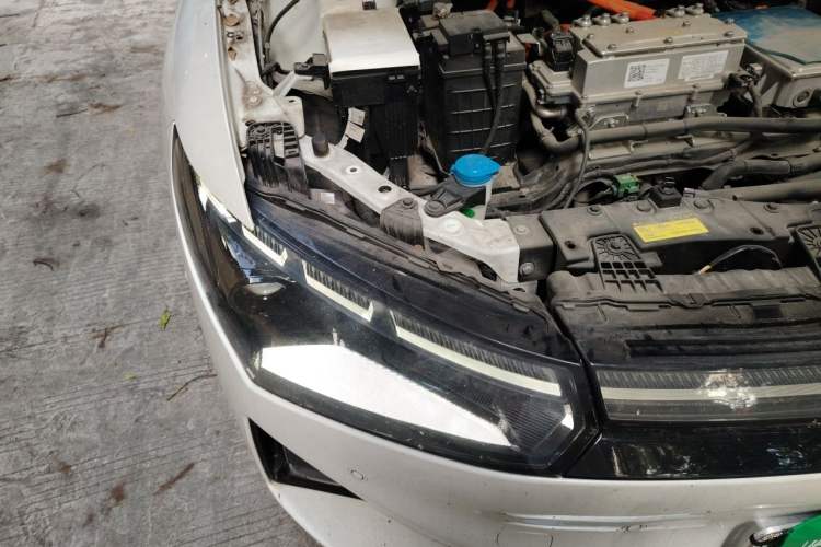 Used XPeng P5 2022 460E+ Right Front Headlight