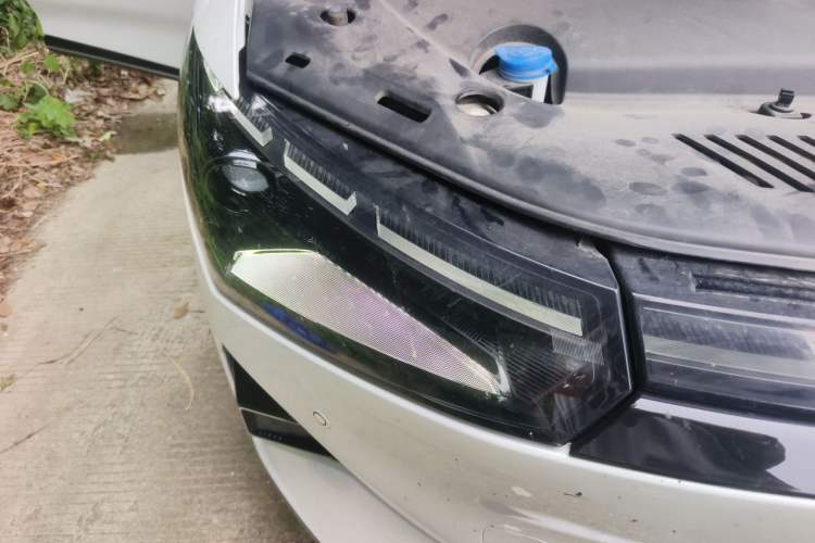 Used XPeng P5 2022 600P Right Front Headlight