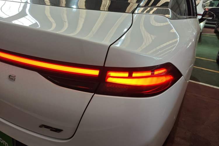 Used XPeng P5 2022 550E Right Rear Taillight