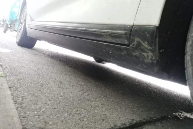 Used XPeng P5 2022 460P Right Side Sill