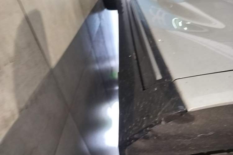 Used XPeng P5 2022 460E+ Right Side Sill