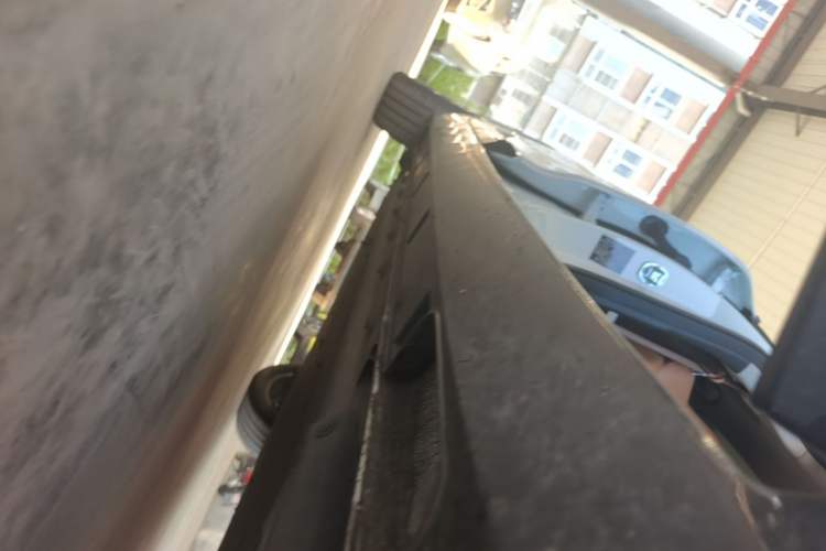 Used XPeng P5 2022 550E Right Side Sill