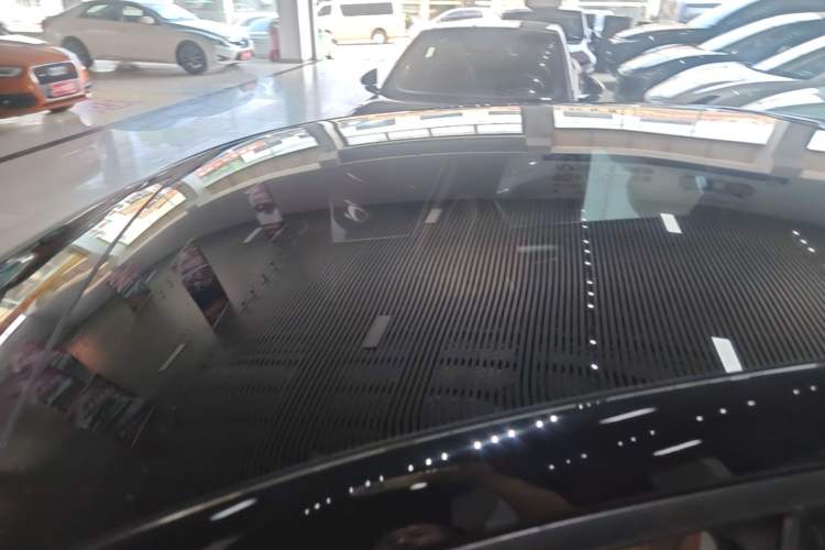 Used XPeng P5 2022 550P Roof