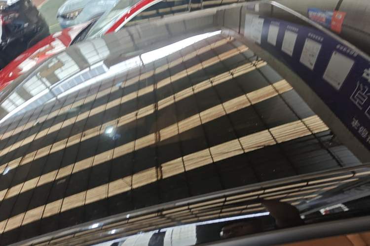 Used XPeng P5 2022 550E Roof