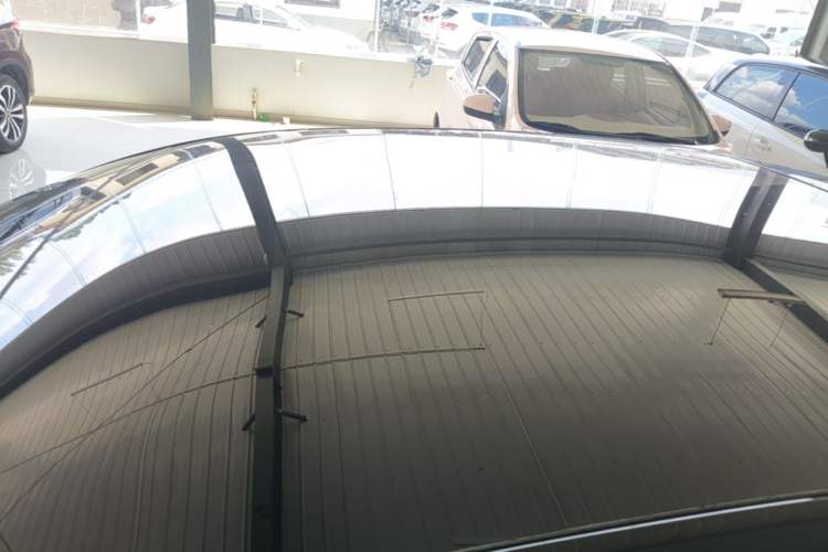 Used XPeng P5 2022 550E Roof