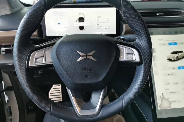 Used XPeng P5 2022 460E+ Steering Wheel