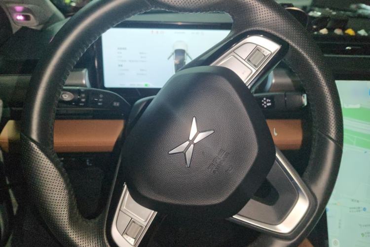 Used XPeng P5 2022 550E Steering Wheel