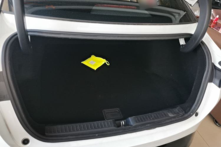 Used XPeng P5 2022 460E+ Trunk