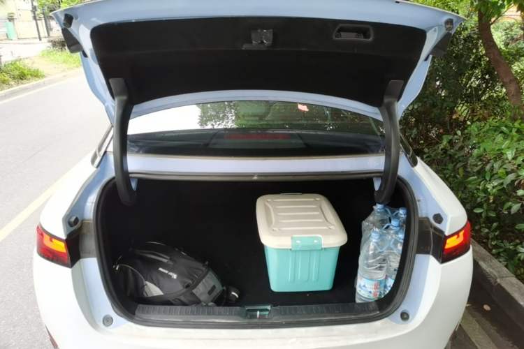 Used XPeng P5 2022 460P Trunk