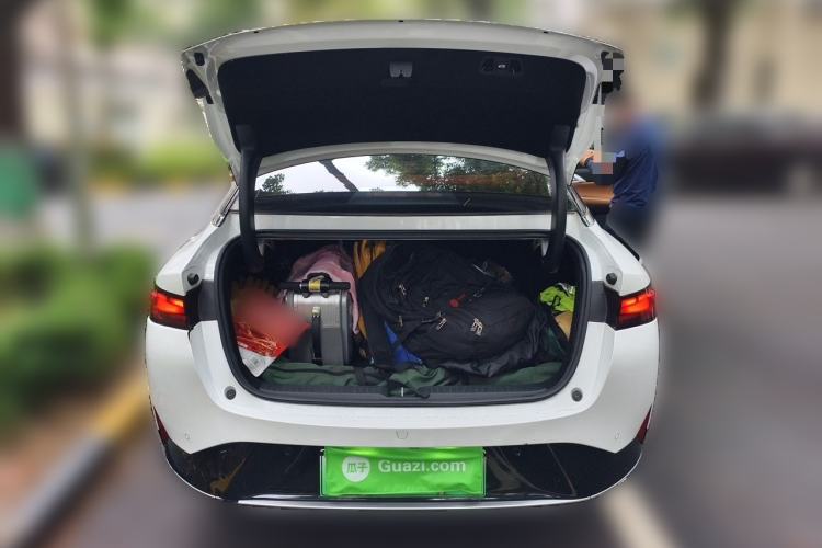 Used XPeng P5 2022 460E+ Trunk