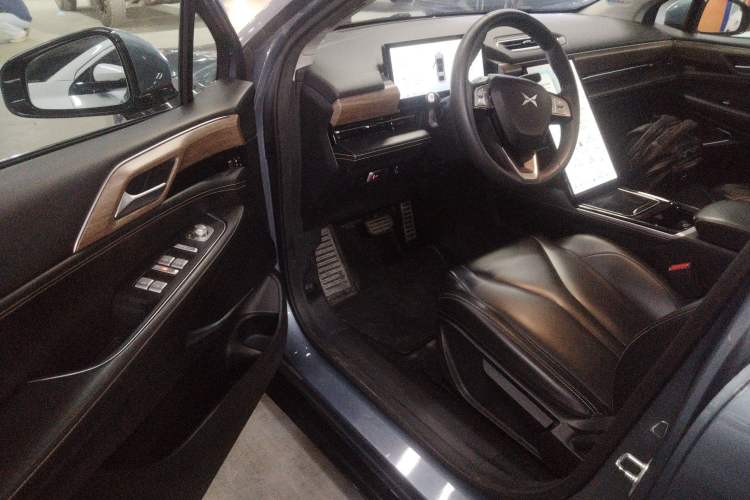 Used XPeng P5 2023 Smart Drive Edition Driver Seat