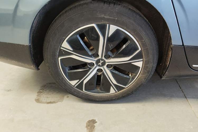 Used XPeng P5 2023 Smart Drive Edition Exterior 5