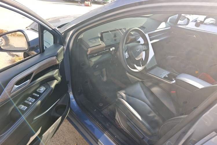 Used XPeng P5 2023 Smart Drive Edition Interior 3
