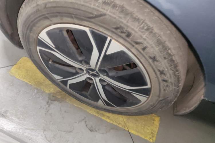 Used XPeng P5 2023 Smart Drive Edition Right Rear Wheel Hub