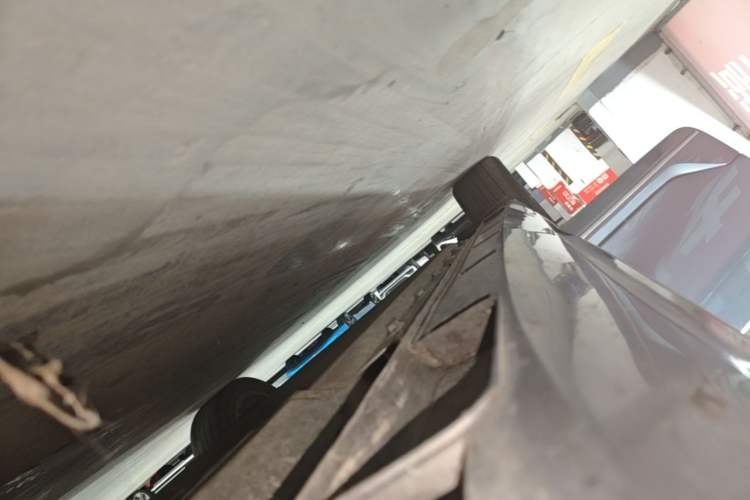 Used XPeng P5 2023 Smart Drive Edition Right Side Sill
