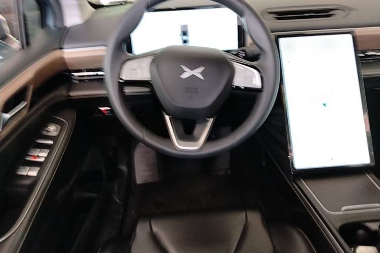 Used XPeng P5 2023 Smart Drive Edition Steering Wheel