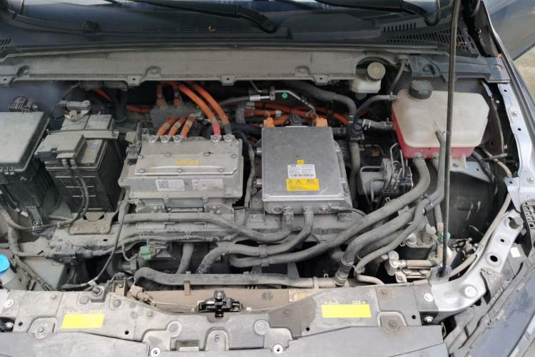 Used XPeng P5 2023 Smart Drive Edition Engine Bay Left