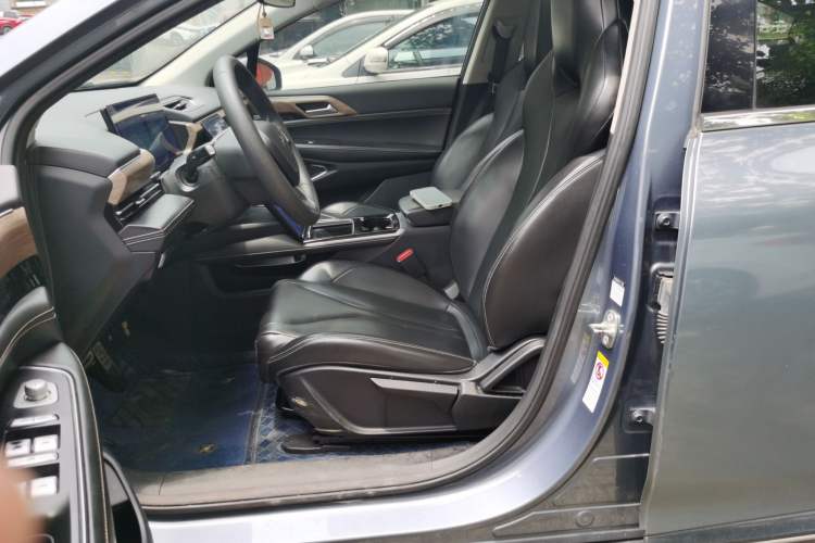Used XPeng P5 2023 Smart Drive Edition Left Front Seat