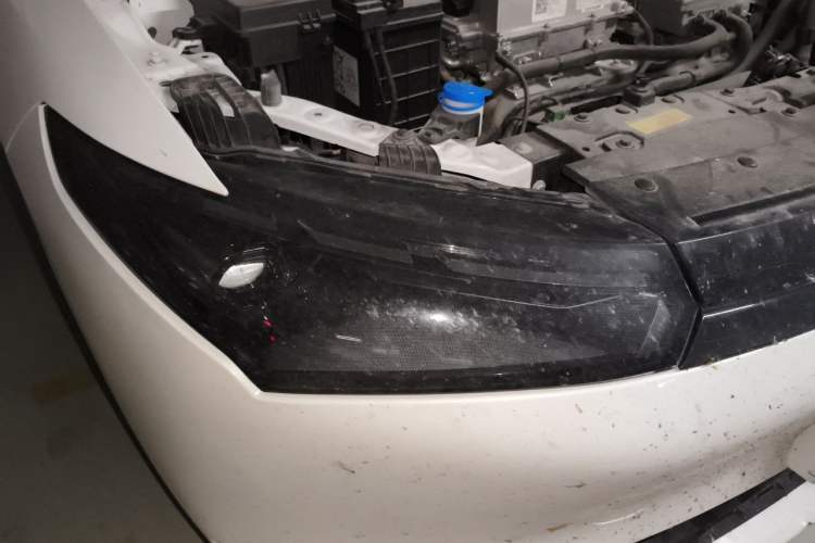 Used XPeng P5 2023 Smart Drive Edition Right Front Headlight