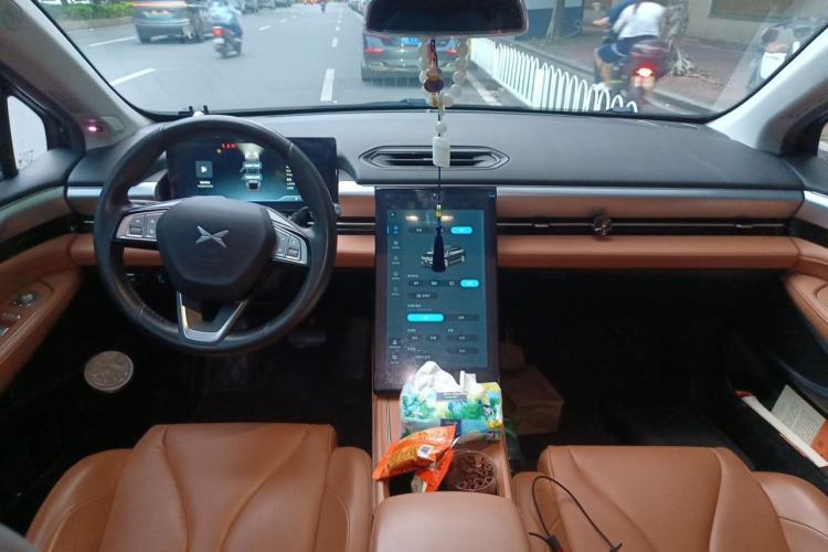Used XPeng P5 2024 500 Pro Edition Center Console
