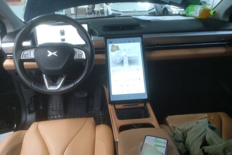 Used XPeng P5 2024 500 Plus Edition Center Console