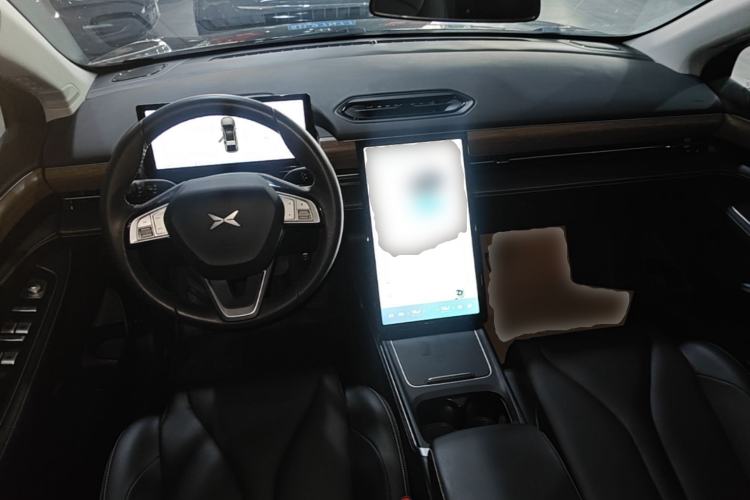 Used XPeng P5 2024 500 Plus Edition Center Console