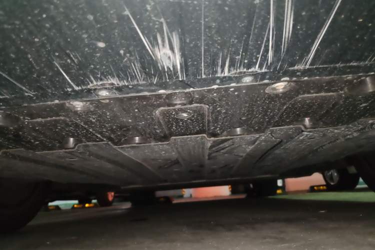Used XPeng P5 2024 500 Pro Edition Chassis Front