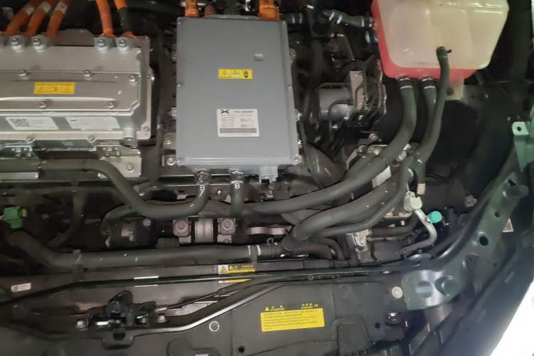 Used XPeng P5 2024 500 Pro Edition Engine Bay Left