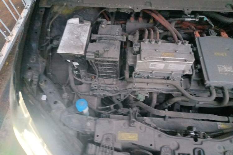 Used XPeng P5 2024 500 Pro Edition Engine Bay Right