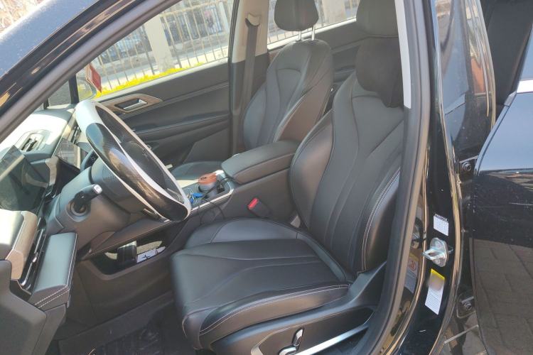 Used XPeng P5 2024 500 Plus Edition Left Front Seat
