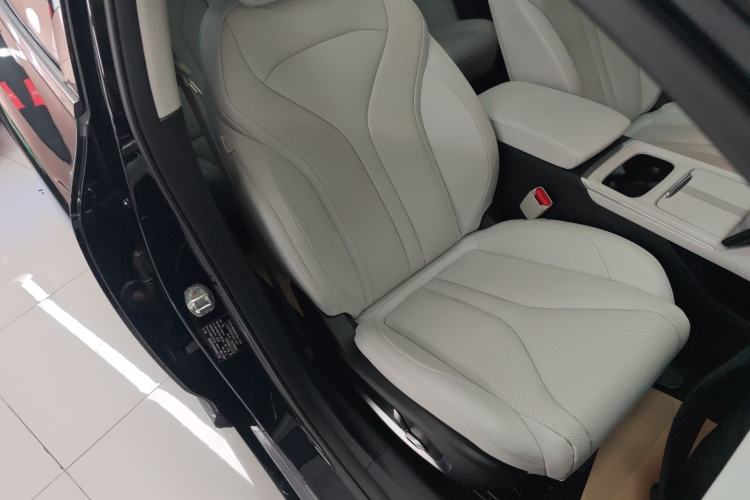Used XPeng P5 2024 500 Plus Edition Right Front Seat