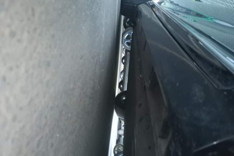 Used XPeng P5 2024 500 Plus Edition Right Side Sill