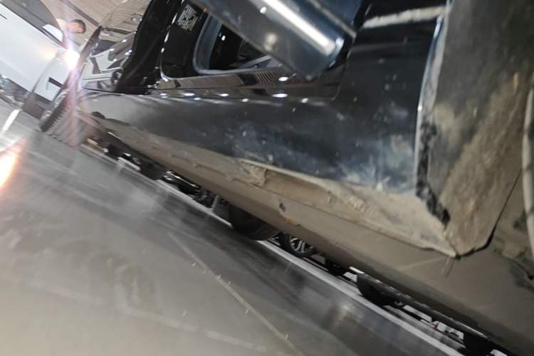 Used XPeng P5 2024 500 Plus Edition Right Side Sill