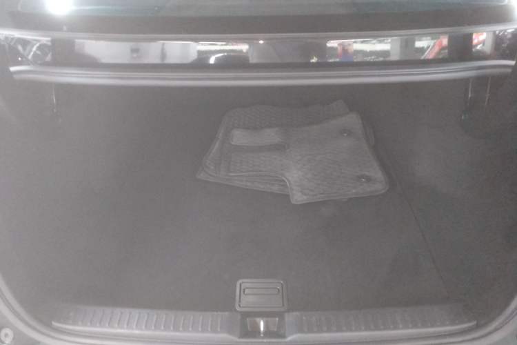 Used XPeng P5 2024 500 Plus Edition Trunk