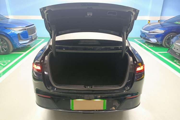 Used XPeng P5 2024 500 Plus Edition Trunk