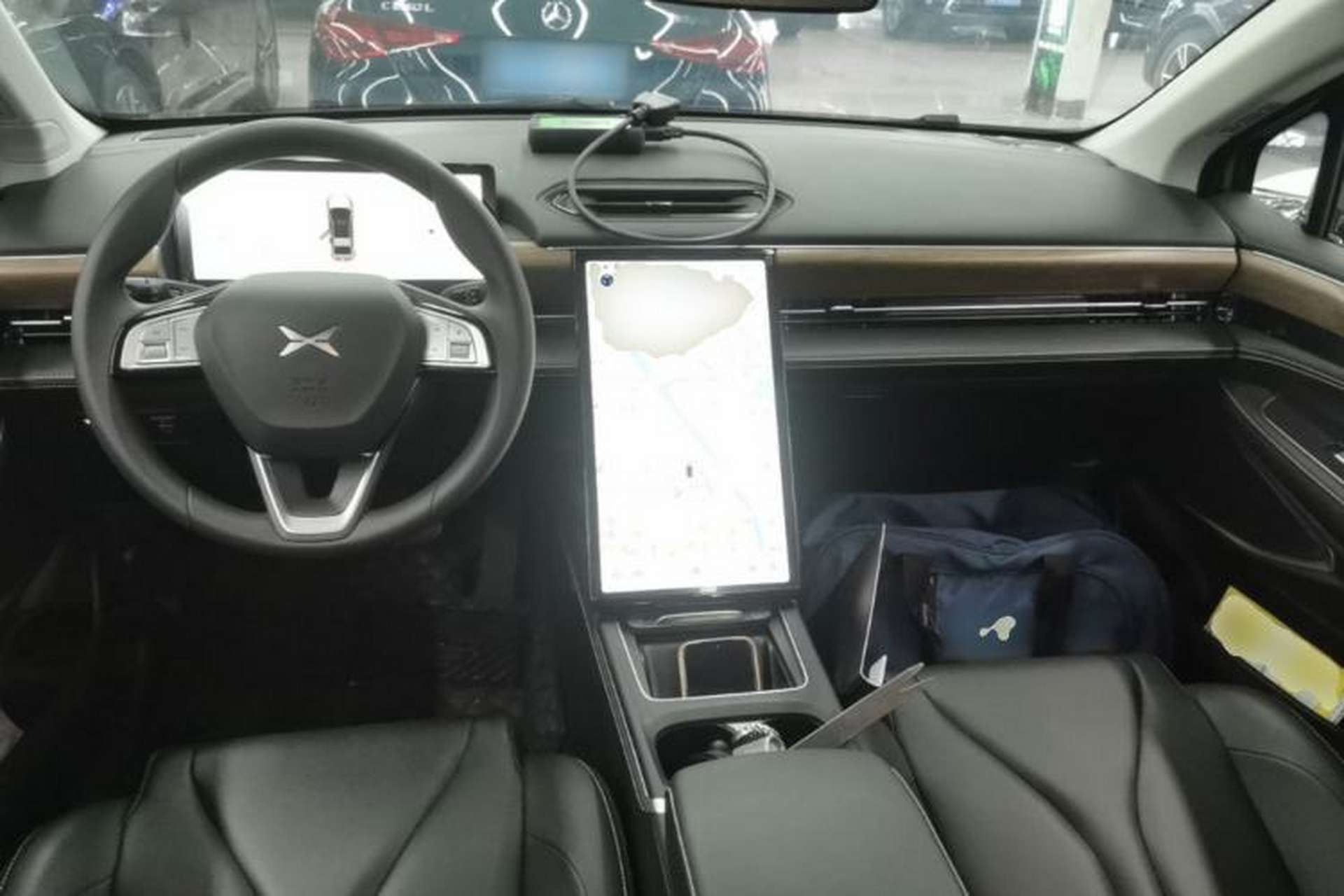 Used XPeng P5 2024 500 Smart Drive Edition Center Console