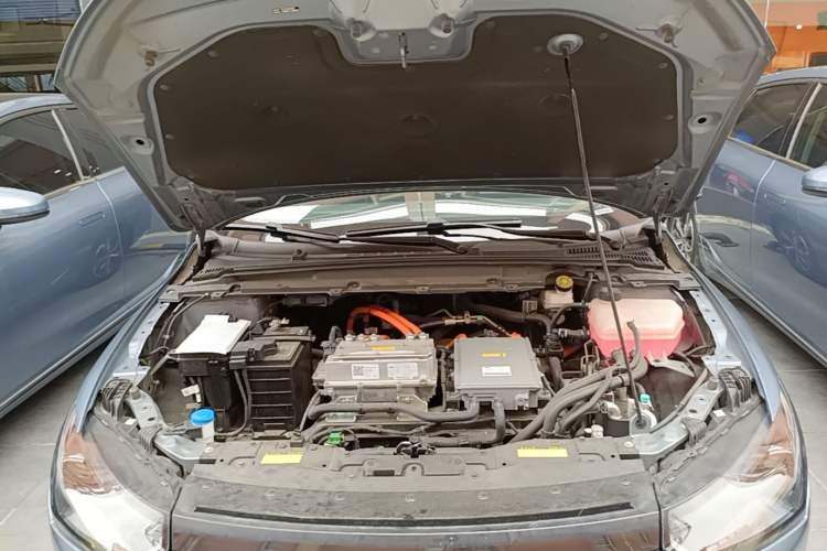 Used XPeng P5 2024 500 Smart Drive Edition Engine Bay