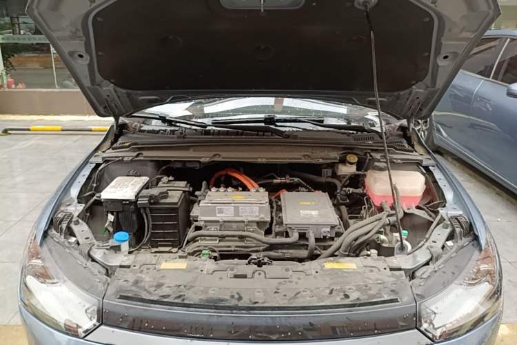 Used XPeng P5 2024 500 Smart Drive Edition Engine Bay