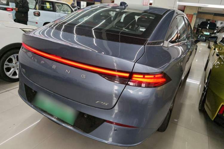 Used XPeng P5 2024 500 Pro Edition Exterior 5