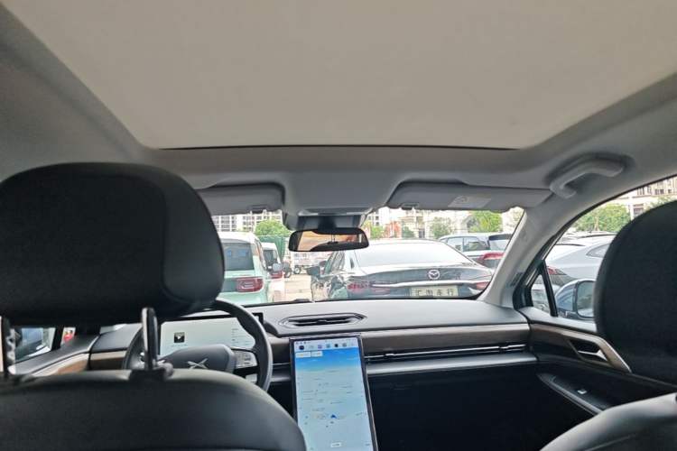 Used XPeng P5 2024 500 Plus Edition Headliner