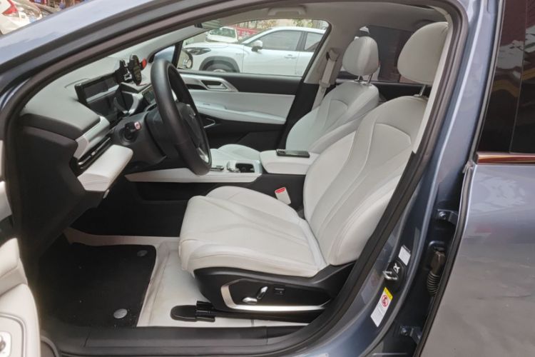 Used XPeng P5 2024 500 Plus Edition Interior 4