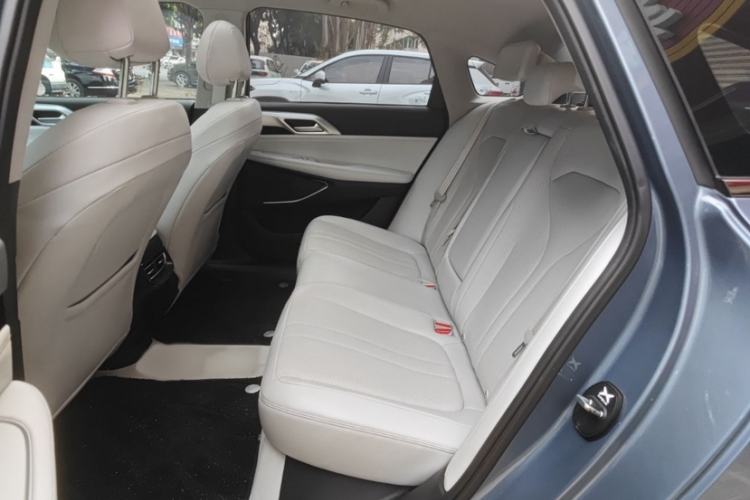 Used XPeng P5 2024 500 Plus Edition Interior 5