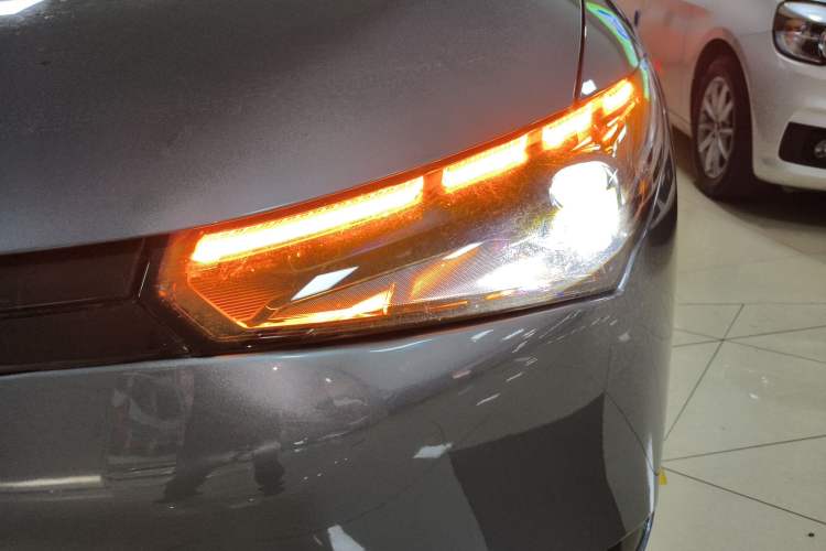 Used XPeng P5 2024 500 Smart Drive Edition Left Front Headlight