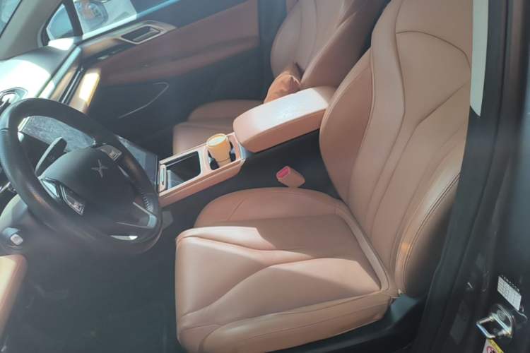 Used XPeng P5 2024 500 Pro Edition Left Front Seat