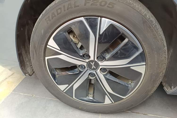 Used XPeng P5 2024 500 Smart Drive Edition Left Front Wheel Hub